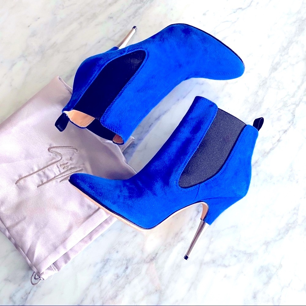 Giuseppe Zanotti blue suede booties